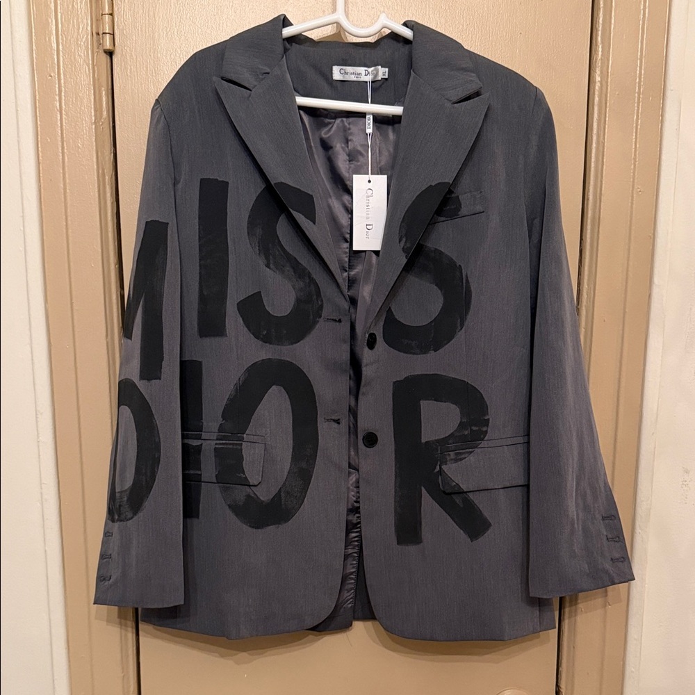 Clone 1:1Dior Gray Blazer with Black Graphic Lettering - Picture 2 of 8